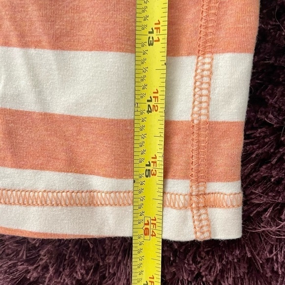 Athleta short skirt soft, cute and comfy - Picture 3 of 12